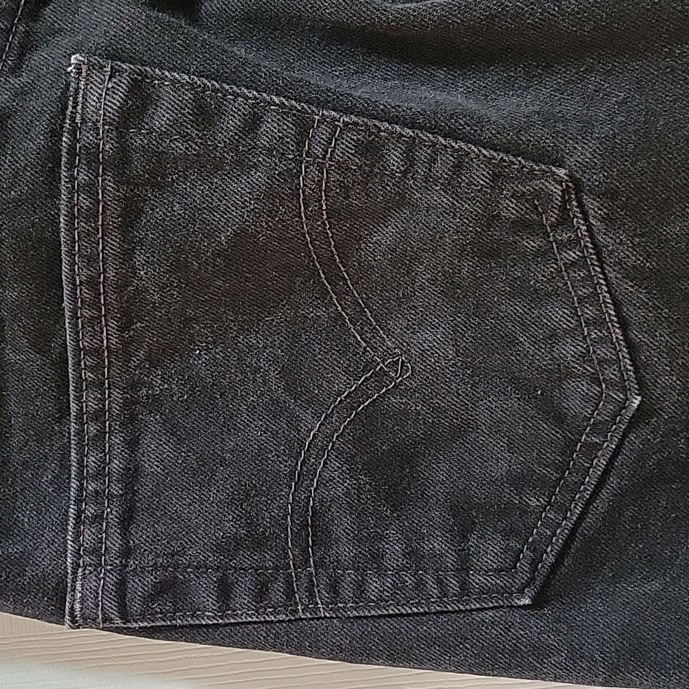 LEVIS Black Vintage 550 Relaxed Jeans - Picture 5 of 12